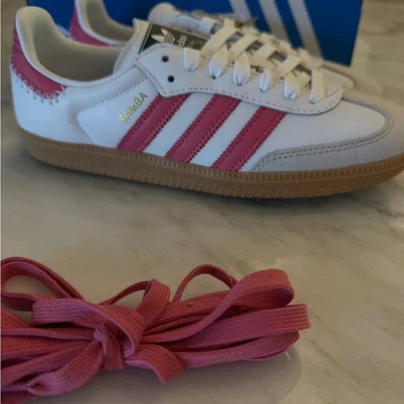 Brand New - Adidas Samba OG Women’s Sneakers – White & Rose | Size 8 - Picture 4 of 5